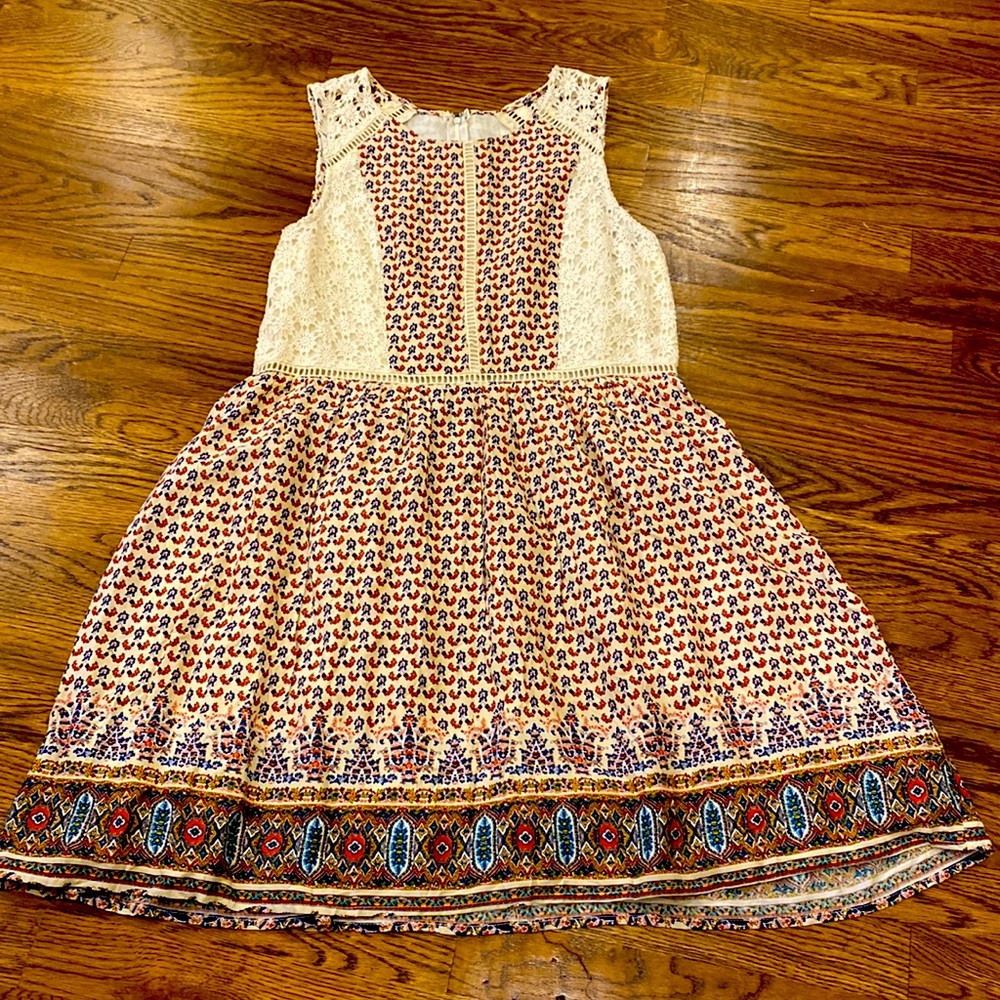 Sleeveless Crochet Bodice Boho Print Dress in Ivory and Multicolor